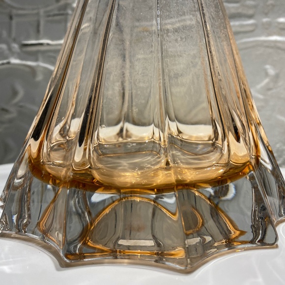 🌟 Vintage Starburst Shaped Decanter - Unique & Rare 🌟 - Picture 3 of 5